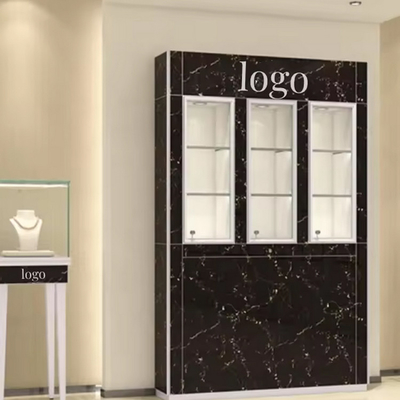 Illuminated Display For Watch Showcase